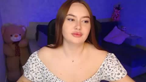 Snapshot of lily_baker_ chatting on July 1, 2026, 6:59 am lily_baker_ online show from July 1, 2026, 6:59 am