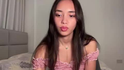 Lily online show from June 5, 2026, 8:36 pm