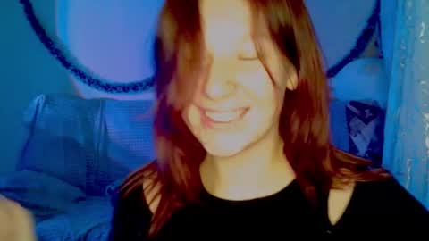 lily_ember online show from January 15, 2026, 6:33 pm
