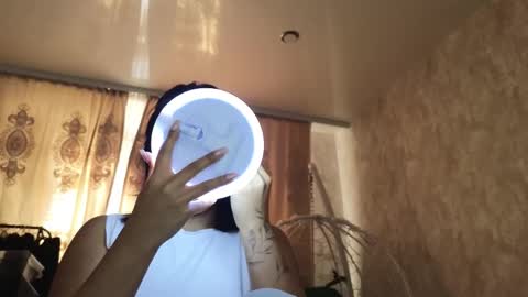 Lily online show from January 18, 2026, 7:01 am