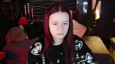 Lily online show from February 19, 2026, 6:42 am