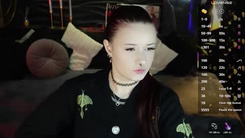 Lily online show from March 27, 2026, 7:14 am