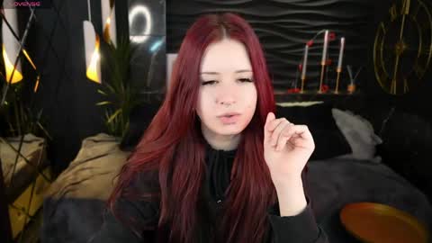 Snapshot of lily_moonlight chatting on April 21, 2026, 7:36 am Lily online show from April 21, 2026, 7:36 am