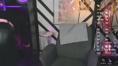 Snapshot of lily_moonlight chatting on May 10, 2026, 2:33 pm Lily online show from May 10, 2026, 2:33 pm