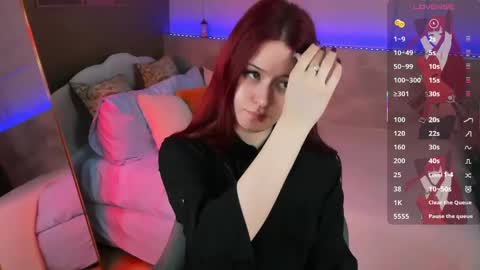 Snapshot of lily_moonlight chatting on May 18, 2026, 7:03 am Lily online show from May 18, 2026, 7:03 am