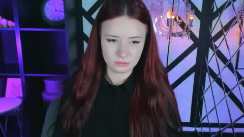 Snapshot of lily_moonlight chatting on May 24, 2026, 2:33 pm Lily online show from May 24, 2026, 2:33 pm