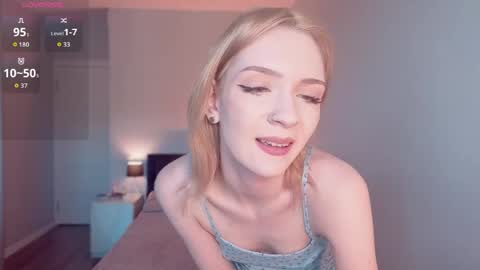 Lily online show from April 8, 2026, 7:41 am