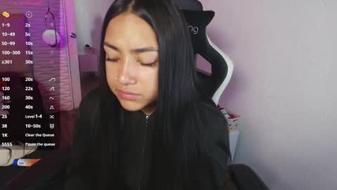 Snapshot of lily_waist chatting on January 10, 2026, 11:12 am lily_waist online show from January 10, 2026, 11:12 am