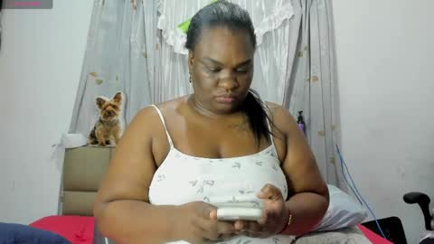 Snapshot of lilybaudyn_ chatting on April 29, 2026, 9:02 am Lily online show from April 29, 2026, 9:02 am
