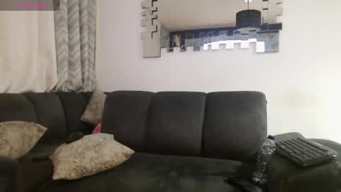 Snapshot of lilyford_ chatting on June 25, 2026, 6:51 am lily online show from June 25, 2026, 6:51 am