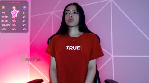 Snapshot of lilylouisee_ chatting on September 17, 2025, 10:28 am Liliana louise online show from September 17, 2025, 10:28 am