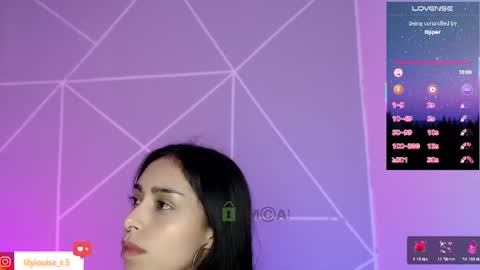 Snapshot of lilylouisee_ chatting on June 12, 2026, 1:37 am Liliana louise online show from June 12, 2026, 1:37 am
