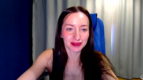Lily online show from June 8, 2026, 8:37 am
