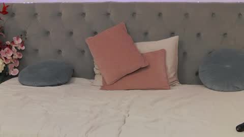      online show from April 11, 2026, 7:45 am