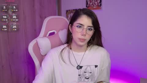 lily help me to collect more cosplay online show from May 31, 2026, 3:36 am