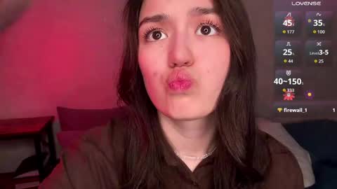 Snapshot of lilysollar chatting on April 27, 2026, 3:21 pm Lily online show from April 27, 2026, 3:21 pm