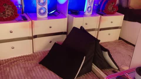 Snapshot of lilyybigass chatting on March 13, 2026, 11:50 am Lilly online show from March 13, 2026, 11:50 am