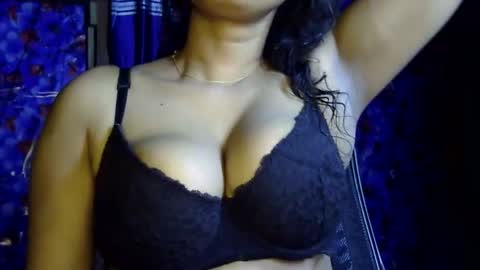 limaakter246618 online show from March 14, 2026, 2:11 pm