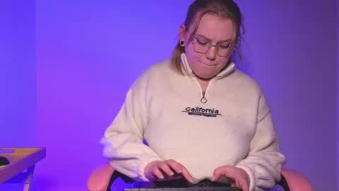 Snapshot of lime_cat chatting on October 2, 2025, 12:28 am lime cat online show from October 2, 2025, 12:28 am