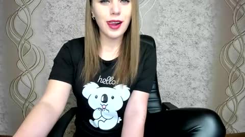 Snapshot of limebabykristi123 chatting on May 11, 2026, 4:04 pm online show from May 11, 2026, 4:04 pm