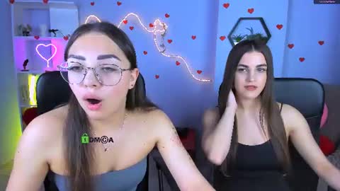lina_fox12 online show from June 11, 2026, 7:12 pm
