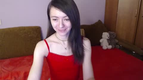 Lina Rouge online show from February 12, 2026, 5:35 am