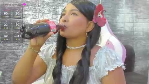 Snapshot of lina_sanchezih chatting on June 29, 2026, 1:44 pm LINA SANCHEZ online show from June 29, 2026, 1:44 pm