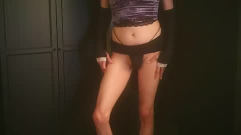 Snapshot of linaerotica chatting on May 30, 2026, 6:21 am Lina online show from May 30, 2026, 6:21 am