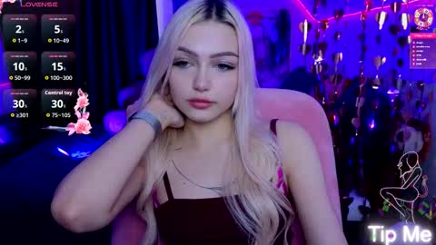 I am Lina online show from March 3, 2026, 2:23 pm