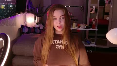  Lina Milkovich  online show from March 31, 2026, 10:04 am