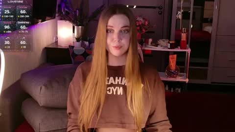  Lina Milkovich  online show from April 3, 2026, 10:02 am