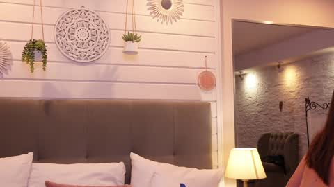 Snapshot of linareese chatting on December 27, 2024, 10:55 am LinaReese online show from December 27, 2024, 10:55 am