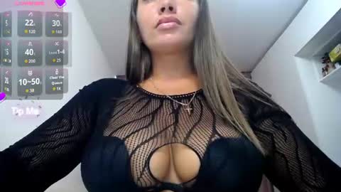 Lina Sparks online show from July 22, 2026, 11:46 am