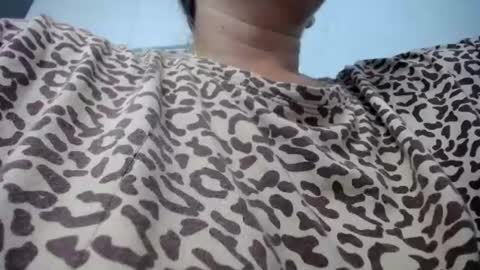 Lina Sparks online show from August 1, 2026, 6:40 pm