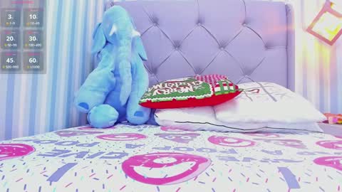 Snapshot of linastark chatting on January 5, 2025, 9:37 am L I N A  online show from January 5, 2025, 9:37 am