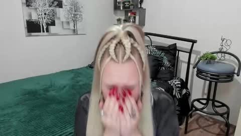 Lina online show from February 21, 2025, 9:43 pm