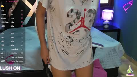 Snapshot of linda4petite chatting on December 28, 2024, 6:08 pm  Linda  online show from December 28, 2024, 6:08 pm