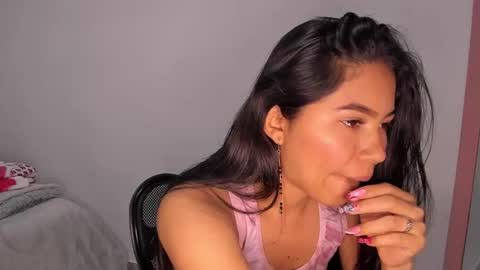 Alana online show from March 16, 2026, 8:02 pm