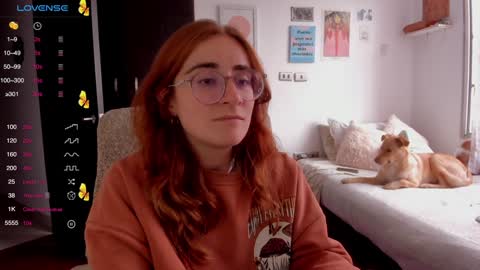 Giggles  online show from December 13, 2024, 9:52 pm