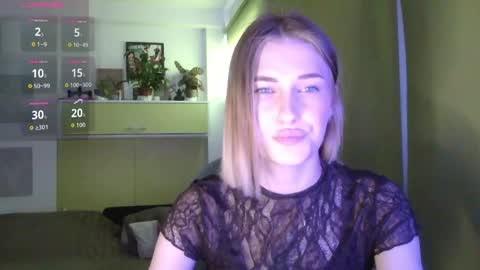 Snapshot of linda_girl9 chatting on April 7, 2026, 9:21 am Lemon 19 online show from April 7, 2026, 9:21 am