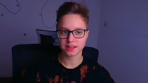 Linda online show from March 6, 2025, 4:07 pm