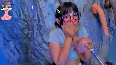 linda_sofi__ online show from November 21, 2025, 9:57 pm
