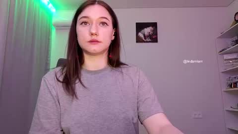 Call me Linda online show from December 3, 2025, 6:06 pm