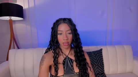 Snapshot of lindseycox chatting on February 16, 2025, 11:59 pm Lin online show from February 16, 2025, 11:59 pm