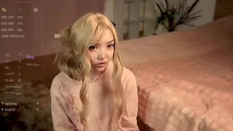 Linh -   online show from June 18, 2026, 9:30 pm