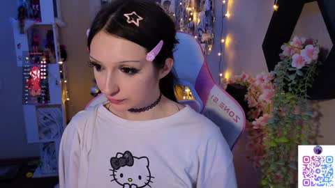 Snapshot of liniq chatting on February 8, 2025, 9:57 pm Lina online show from February 8, 2025, 9:57 pm