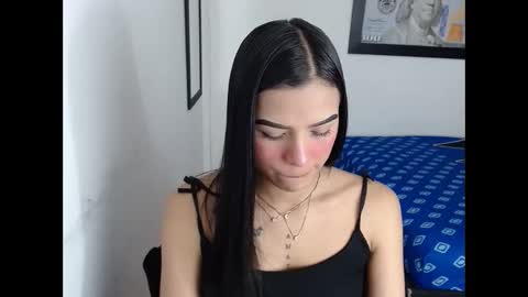 Snapshot of linnaskinyy chatting on October 20, 2025, 4:57 am lina online show from October 20, 2025, 4:57 am