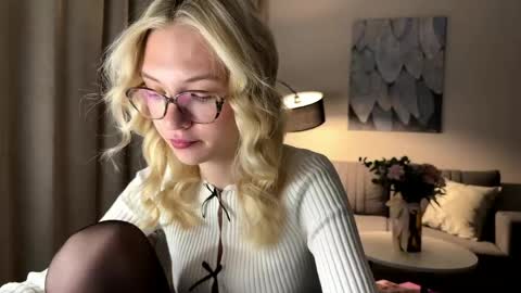 Emma online show from April 29, 2026, 6:25 pm