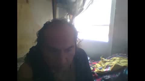 Snapshot of linseyyy chatting on January 19, 2025, 6:53 pm belledelfyyy online show from January 19, 2025, 6:53 pm