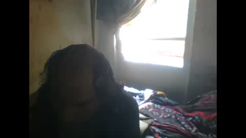 Snapshot of linseyyy chatting on February 2, 2025, 6:53 pm belledelfyyy online show from February 2, 2025, 6:53 pm